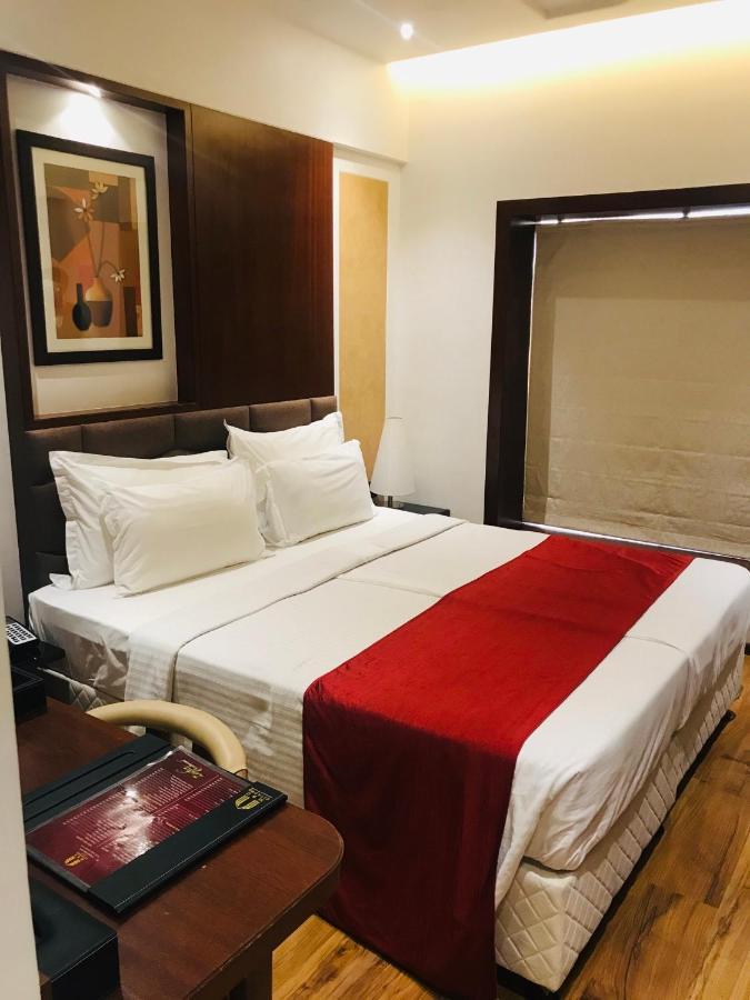Hotel Mbc Citadel Nashik Extérieur photo
